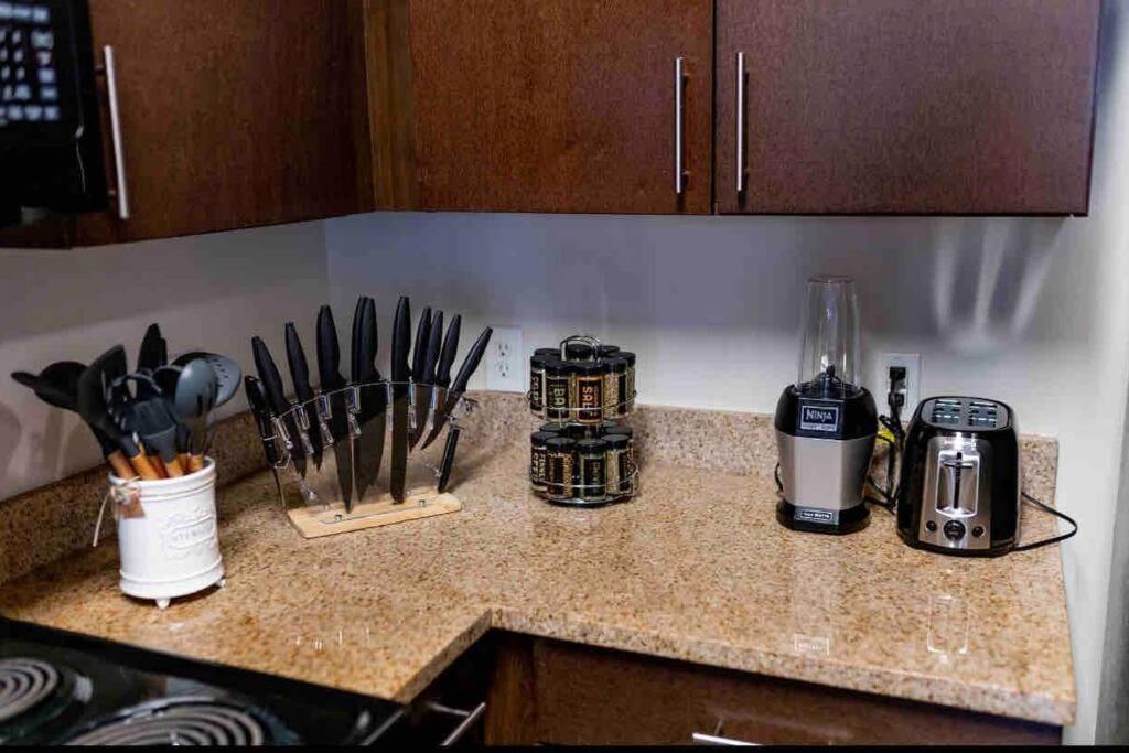 Amplify Spaces 1 And 2 Bedroom Apartments, Downtown Birmingham, Uab المظهر الخارجي الصورة